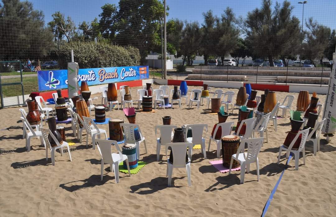 drum circle setup spiaggia onebeat