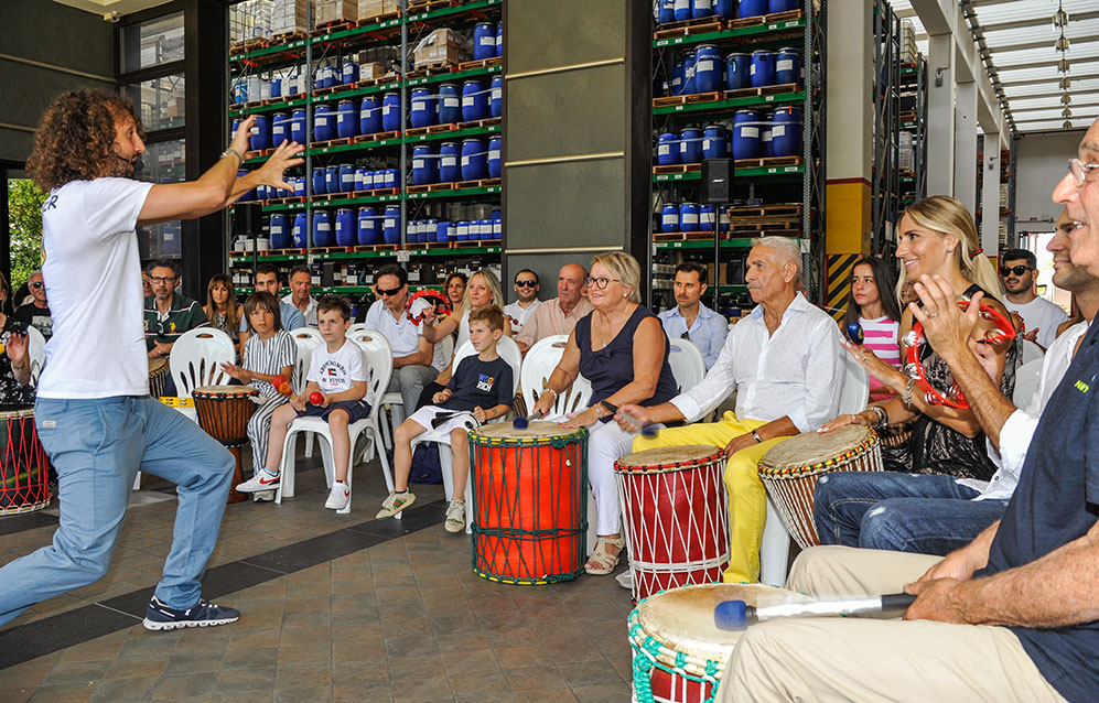 drumming team building tamburi percussioni onebeat