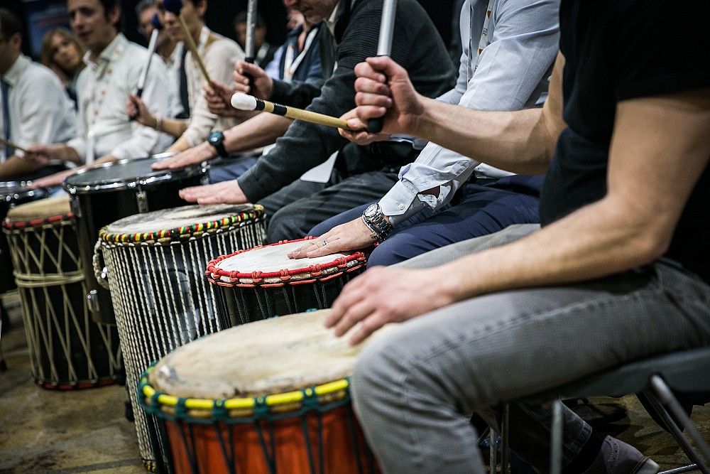 team building musica azienda corporate orchestra incentive lago maggiore baveno stresa Castelletto Ticino, Dormelletto, Arona, Meina, Lesa, Belgirate, Stresa, Feriolo, Baveno, Intra, Verbania, Cannero, Cannobio, Oggebbio e Ghiffa